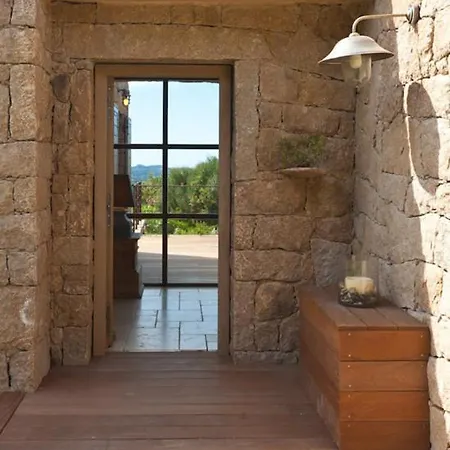 Pruno Sleeps 6 Pool Air Con Wifi Pruno (Corse-du-Sud)
